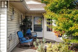 555 Hooper Pl  Ladysmith, BC V9G 1W5