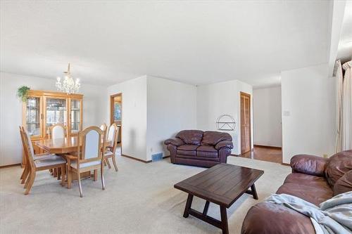 517 Weedon St, Winnipeg, MB 