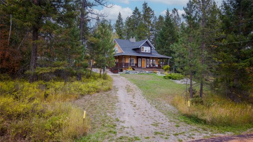 7250 Lloyd Road, Jaffray, BC 