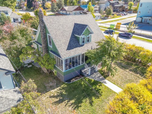 232 10th Avenue  Cranbrook, BC V1C 2N4
