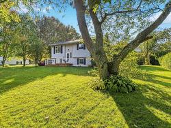 887 Richard Street  Kentville, NS B4N 2Z2