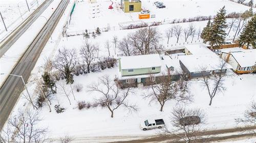 963 Centennial St, Winnipeg, MB 