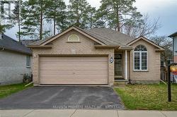 602 SPRUCEWOOD DRIVE  London North (North C), ON N5X 4J5
