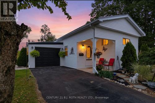 38 CAMERON DRIVE  Oro-Medonte, ON L0L 1T0
