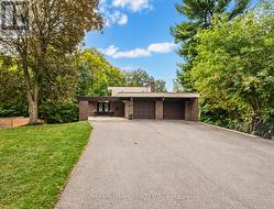 1499 ASHINGTON COURT  Mississauga, ON L5C 1R5