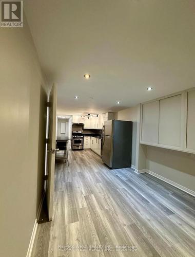 BSMT - 13 SORAUREN AVENUE , Toronto, Ontario M6R 2C6 2