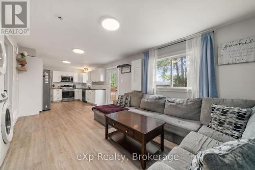 UNIT A - 89 COLLEGE STREET E , Belleville (Belleville Ward), Ontario K8P 2E8 1
