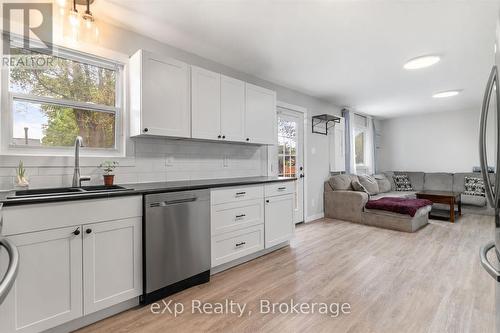 UNIT A - 89 COLLEGE STREET E , Belleville (Belleville Ward), Ontario K8P 2E8 3
