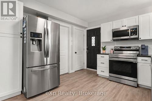UNIT A - 89 COLLEGE STREET E , Belleville (Belleville Ward), Ontario K8P 2E8 4
