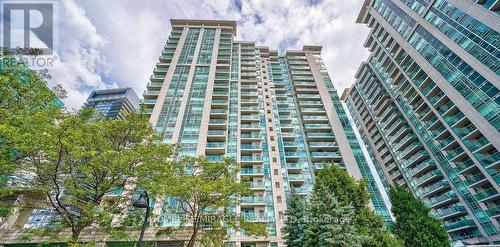 210 - 31 BALES AVENUE , Toronto, Ontario M2N 7L6 2