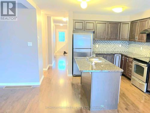 857 TAGGART CRESCENT , Oshawa, Ontario L1K 0E6 2