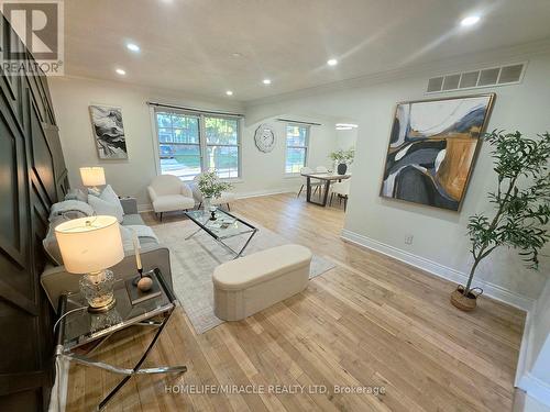 23 ALAYNE CRESCENT  London South, ON N6E 2A2