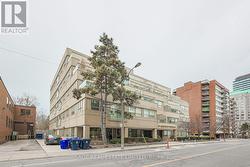 201 - 111 MERTON STREET S Toronto, ON M4S 3A7