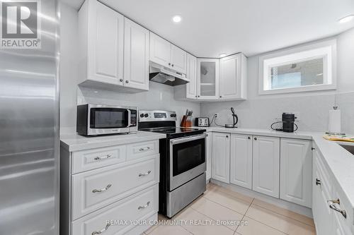 LOWER - 200 GOULDING AVENUE N , Toronto, Ontario M2R 2P4 5