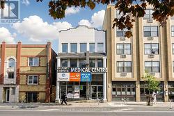 799 BLOOR STREET W  Toronto, ON M6G 1L8