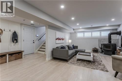 2193 Lancaster Crescent, Burlington, ON 