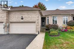 165 DOON MILLS Drive  Kitchener, ON N2P 2S1