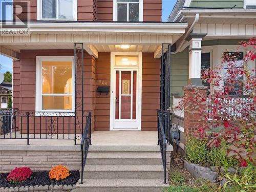 109 Macaulay Street E, Hamilton, ON 