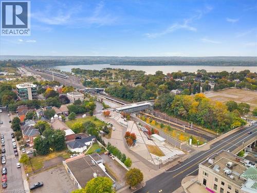 109 Macaulay Street E, Hamilton, ON 