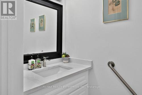 2 Piece Powder Room - 1634 Tipperary Court, Mississauga, ON 