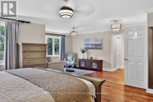 Primary Bedroom, Double Walk-In Closets - 1634 Tipperary Court, Mississauga, ON 