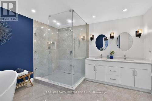 5 Piece Primary Ensuite - 1634 Tipperary Court, Mississauga, ON 