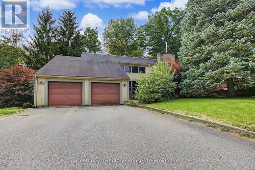7 THISTLE COURT  Tillsonburg, ON N4G 2S8