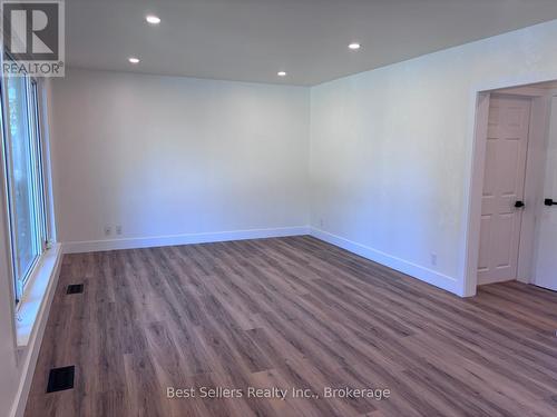 MAIN - 767 GASPE AVENUE , Oshawa, Ontario L1J 1C8 3