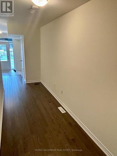 39 GRIFFITH STREET , Aurora, Ontario L4G 7B6 3