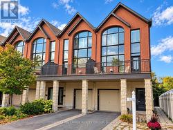 51 DROUIN AVENUE  Ottawa, ON K1K 2A6