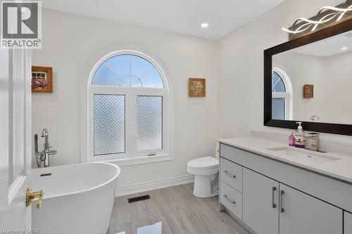 1634 Tipperary Court, Mississauga, ON 