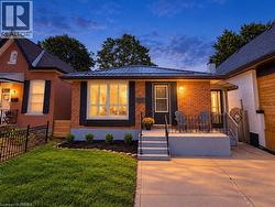 16 BURWELL Street Brantford, ON N3T 4T6