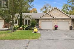 8 - 633 PARK ROAD N Brantford, ON N3R 8B6
