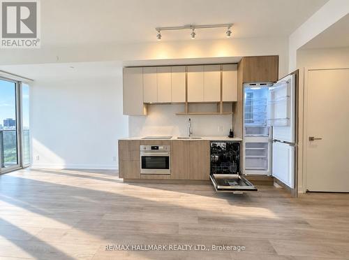 2809 - 15 HOLMES AVENUE , Toronto, Ontario M2N 4L8 3