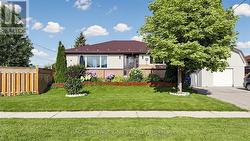 487 WILSON ROAD S  Oshawa, ON L1H 6E1