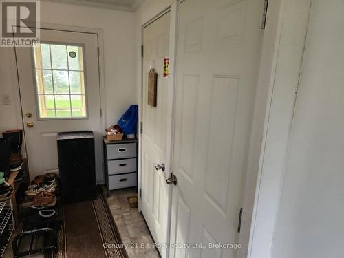 LOWER - 12 SHANNON STREET , Orillia, Ontario L3V 6L7 2