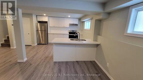 LOWER - 12 SHANNON STREET , Orillia, Ontario L3V 6L7 5