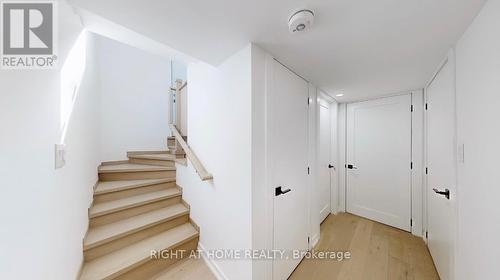 BASEMENT/STUDIO - 118 CLIFTON AVENUE , Toronto, Ontario M3H 4L3 2