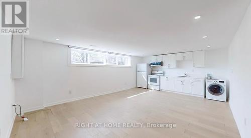 BASEMENT/STUDIO - 118 CLIFTON AVENUE , Toronto, Ontario M3H 4L3 4