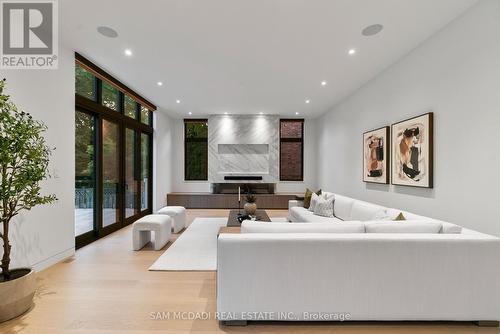 1222 Mississauga Road, Mississauga, ON 