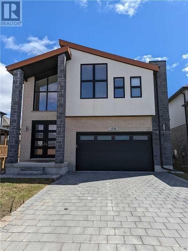 (LOWER) - 1236 MEDWAY PARK DRIVE , London North, Ontario N6G 0V6