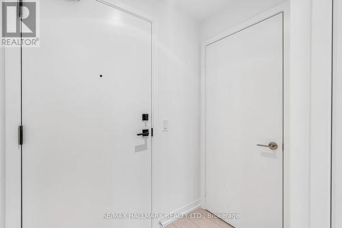 3212 - 55 MERCER STREET , Toronto, Ontario M5V 1H2 5