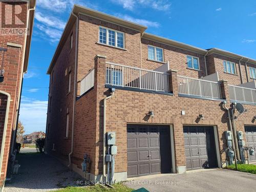 9982 MCCOWAN ROAD , Markham, Ontario L6C 0N1 2