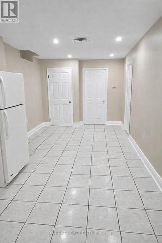 BASEMENT - 621 DIXON ROAD , Toronto, Ontario M9W 1H7 4
