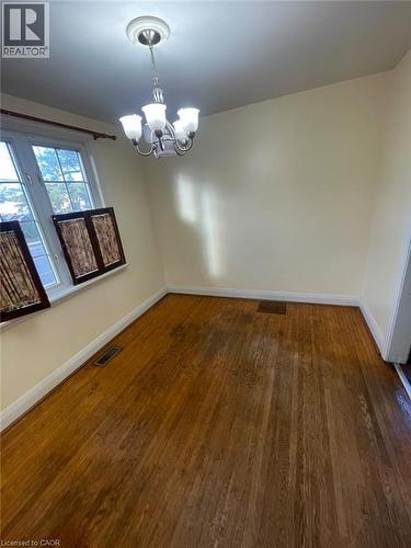 2 MENZIE Avenue Unit# Upper , Guelph, Ontario N1E 5X9 2