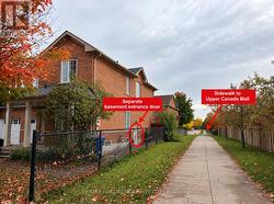141 GAIL PARKS CRESCENT Newmarket, ON L3X 3C1