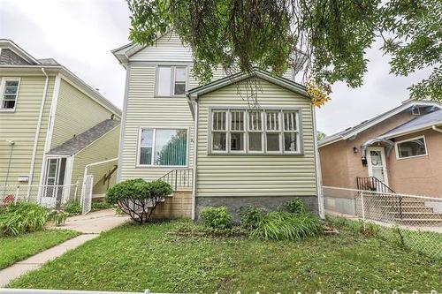 866 Banning St, Winnipeg, MB 
