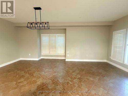 2198 WOODGLEN CRESCENT , Burlington, Ontario L7L 6H1 4