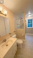 Main Bathroom - 