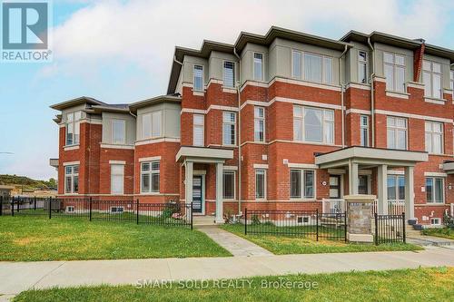 2871 WHITES ROAD  Pickering, ON L1X 0P3